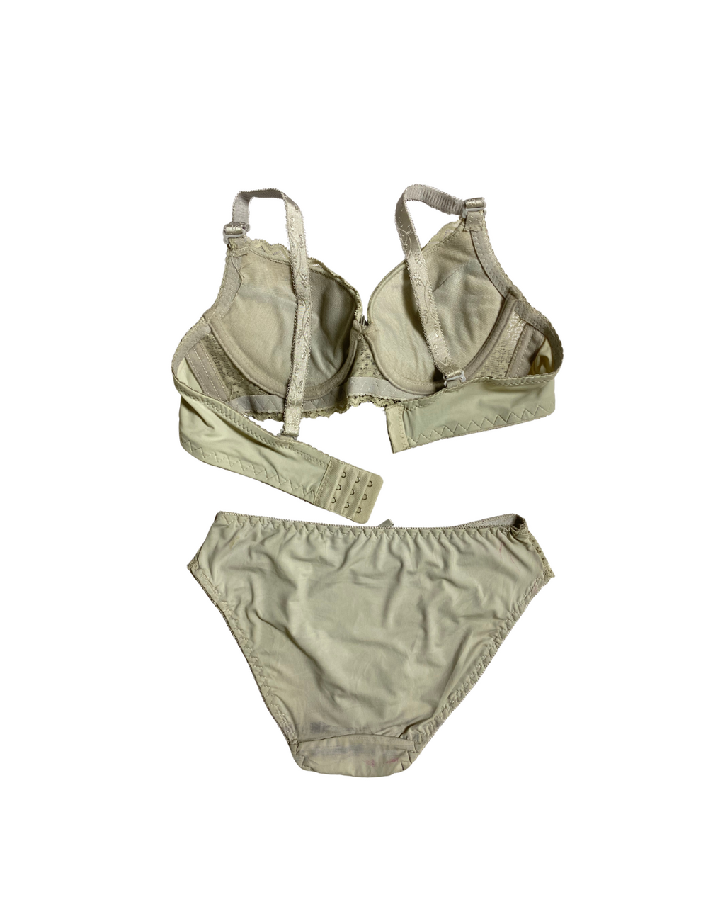GL-ST-106 Soft Touch Lace Foam Bra & Panty Set – Creamy Delight